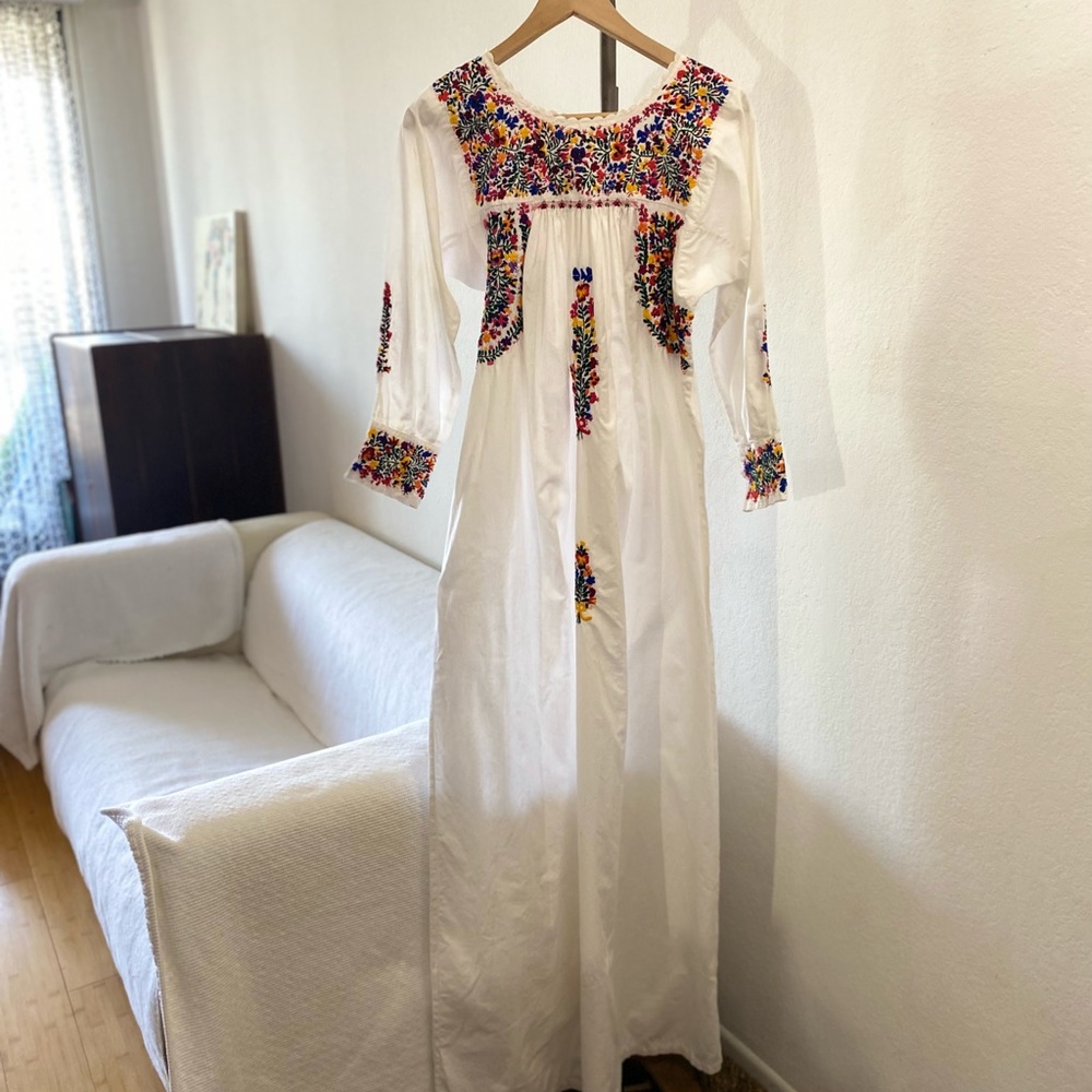 VINTAGE  |  1970’s Mexican Hand Embroidered Long Sleeve Maxi Dress
